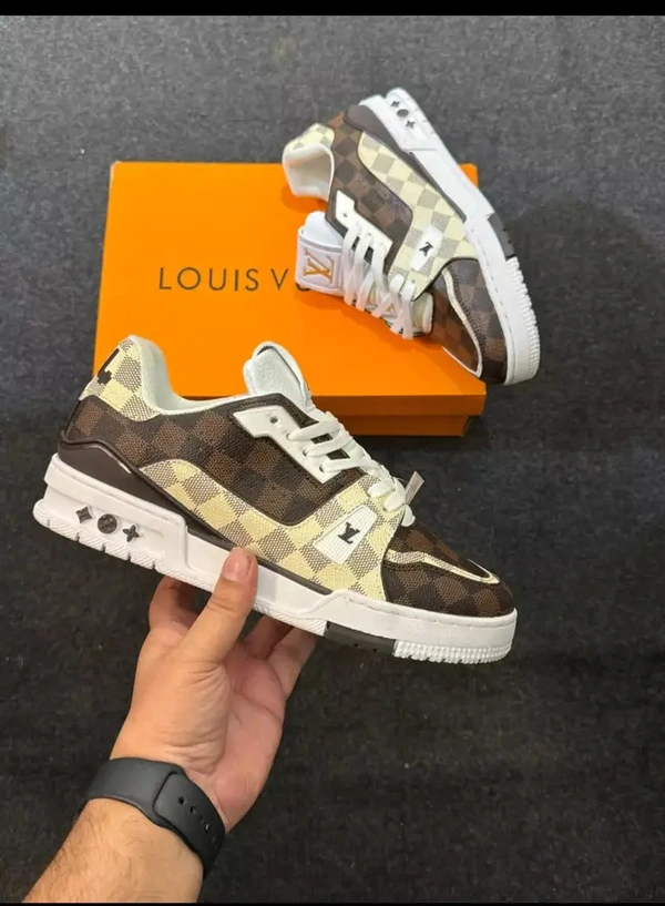 Louis Vuitton Trainer Sneaker shoes Louis Vuitton Trainer sneakers -  Louis Vuitton shoes - 41