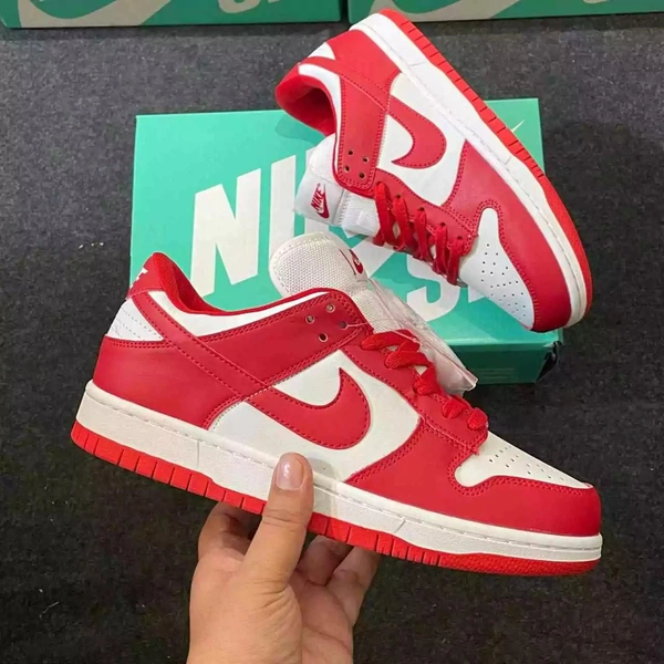 Nike SB Dunk  Best Stylish Nike SB Dunk   - Nike shoes At Low Price  - 44, Red