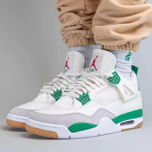 Jordan Retro 4 at Low Price  - Stylish Sneakers For Men's  - 42, Teal
