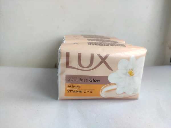 LUX JASMINE 3+1