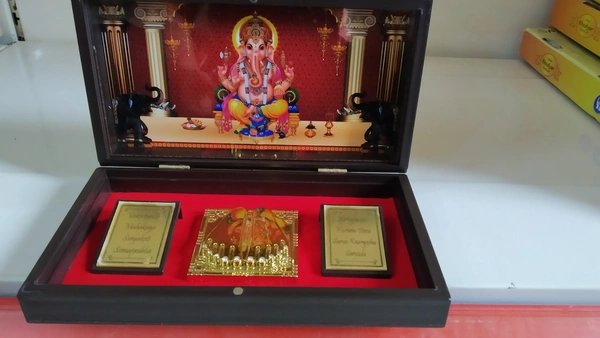 Prayer box big
