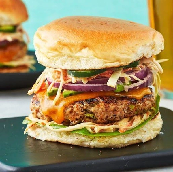CHICKEN BURGER (ଚିକେନ୍ ବର୍ଗର)