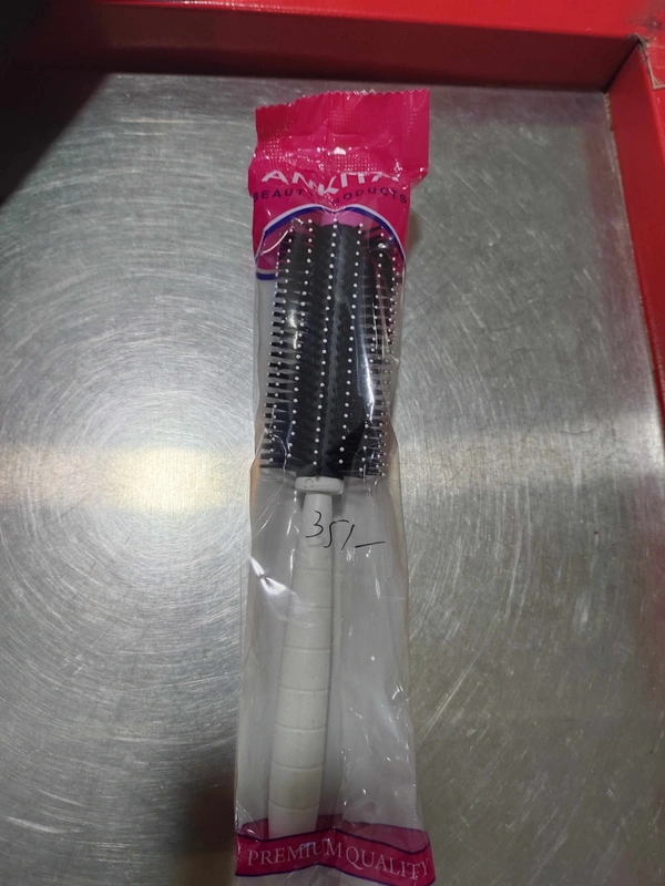 Ankita Comb