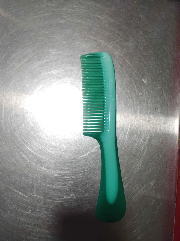 Derby Comb