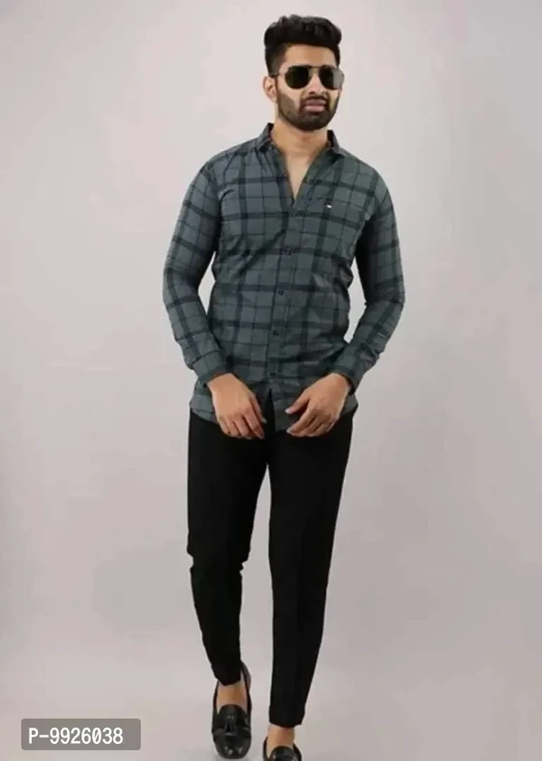 Classic Cotton Checked Casual Shirts  - M