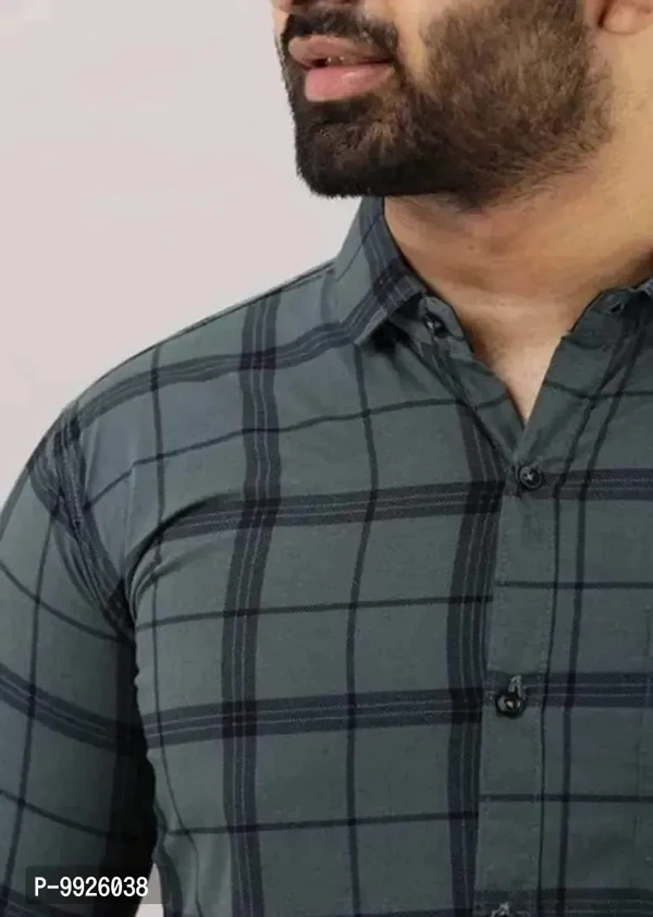 Classic Cotton Checked Casual Shirts  - M