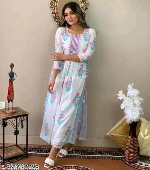Nayra Cut Nev Design Printed Kurta Pant Set - L