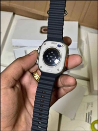 MT8 Plus - Series 8 Ultra Smartwatch On/Off Apple Logo  - Black
