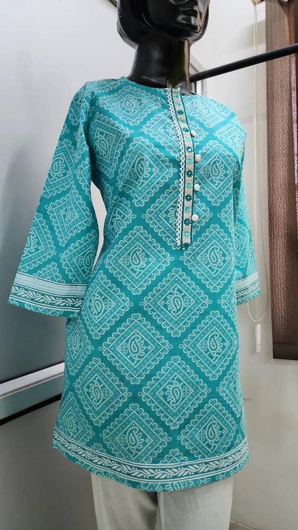 Ferozee Blue White Print Regular Kurti - 3XL