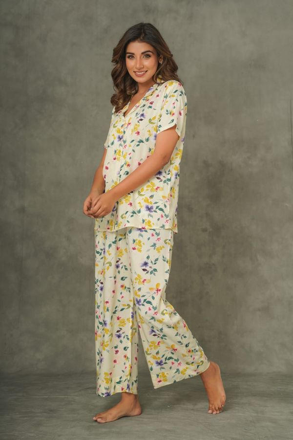 Light Yellow Floral Pajama Night Suit Set - M