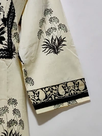 Off-White Black Embroidery Around Yoke Print Kurta - 3XL