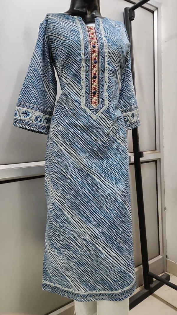 Pink Or Blue Lehariya Print Kurta - XL, Blue