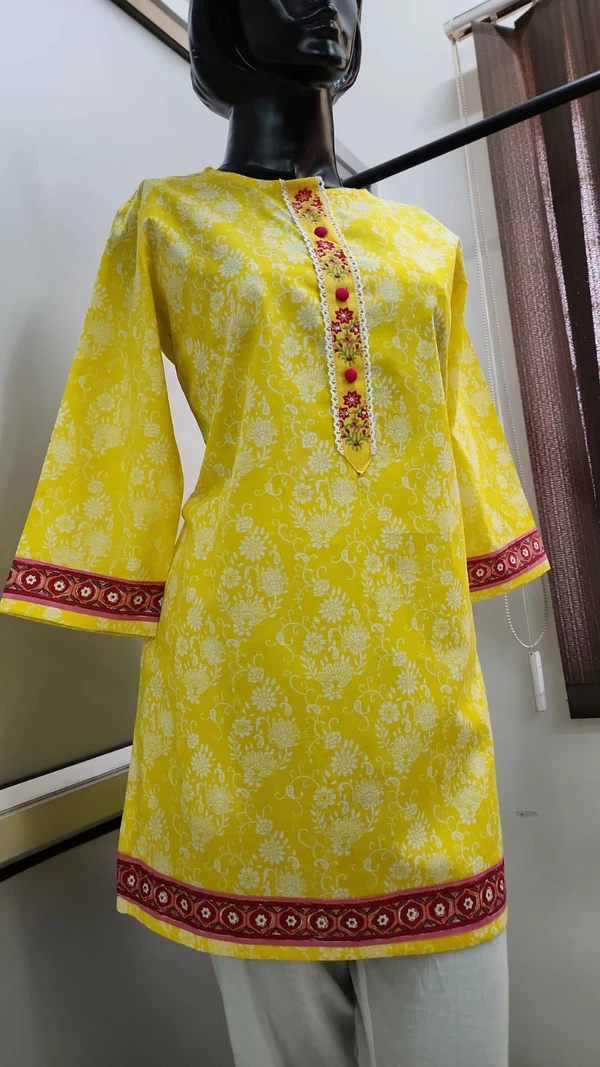 Yellow White Red Prind Regular Kurti - 4XL