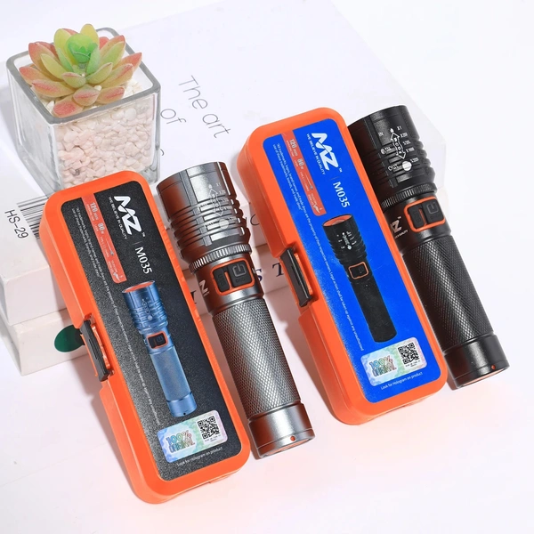 MZ 035 Super Zoom Lense Torch - Dimensions Length 	      13.5 cm  Width 	      3.5 cm  Weight 	      300 g, Black, 599