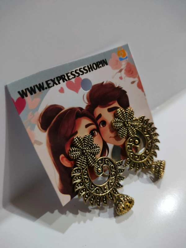 Express Shop  Add a touch of elegance to any occasion with these earrings. ✨#earrings #elegance #style #statementpiece 