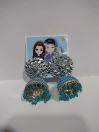 Express Shop  Elegant earrings for a touch of sparkle. ✨#earrings #jewelry #sparkle