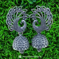 Express Jwellery  Add a touch of elegance to your look with these stunning silver earrings. 💎✨#silverearrings #elegance #jewelry #accessories