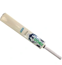 PLASTIC BAT CREAM NO. 8 PVC/ Plastic Cricket Bat For 15+ Yrs (.750-.800 kg)