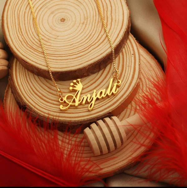 Crown Style Name Necklace ? Gold