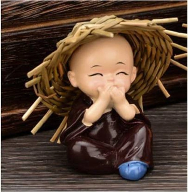 4 Baby With Hat Showpiece For Car Dashboard