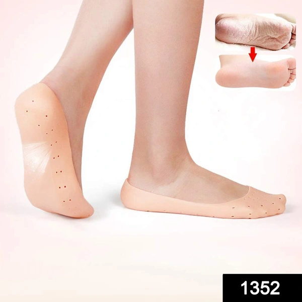 Shubh Luxmi 1352 Anti Crack silicone Gel Foot Protector Moisturizing Socks