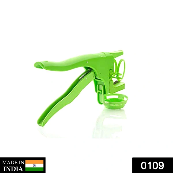 Shubh Luxmi 0109 Plastic Handheld Egg Cracker with Separator - multi coloured, 239