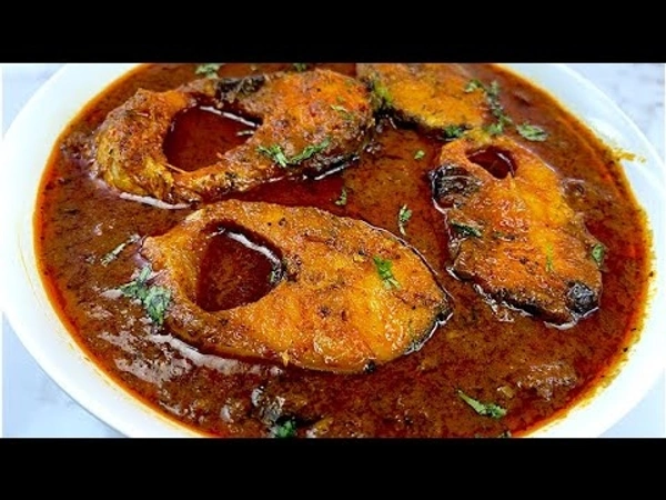 मछली करी 4पीस (गुरुवार को बंद रहता है)