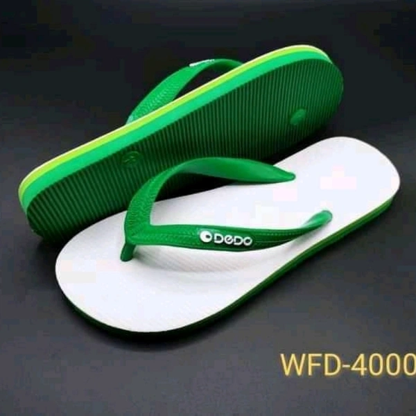 Boy's Rubber Slipper - Black, 8
