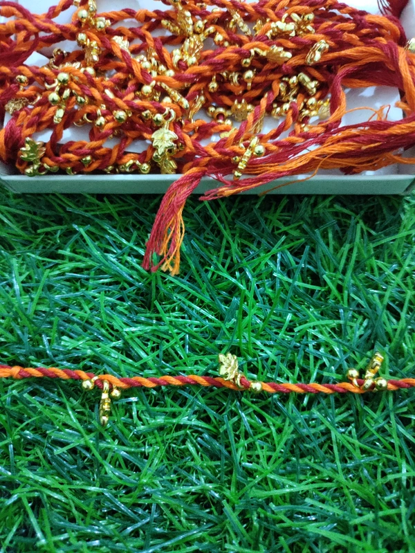 Beautiful Knotted Dhaga - Free
