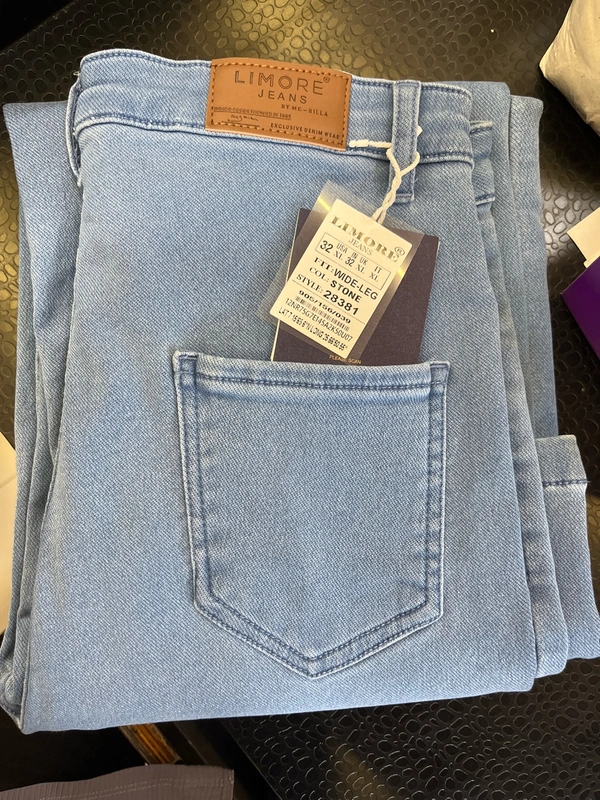 Limore Wide leg light blue jeans  - DX, 38