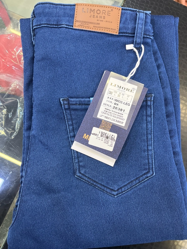 Limore Wide leg light blue jeans  - DX, 38