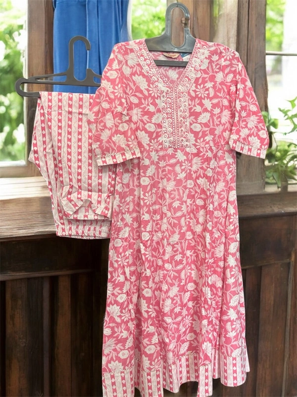 LAVEENA Cotton Suit with Dupatta (Pink Floral Set): - pink print, M