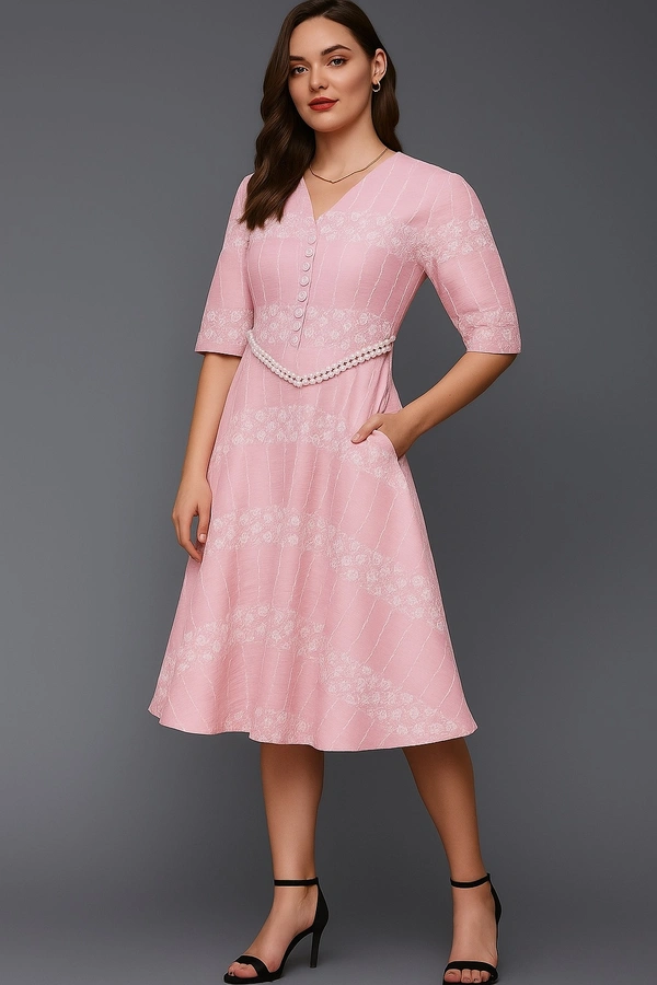 EMILY Elegant Blush Bloom Midi - Sycamore, Free Size