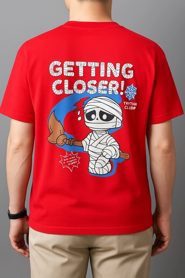 Imported Red Oversized Cartoon Mummy Graphic Tee – ‘Getting Closer!’ Edition”
 - Red, L Oversize