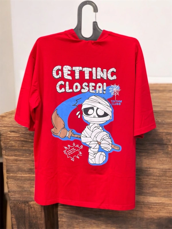 Imported Red Oversized Cartoon Mummy Graphic Tee – ‘Getting Closer!’ Edition”
 - Red, L Oversize