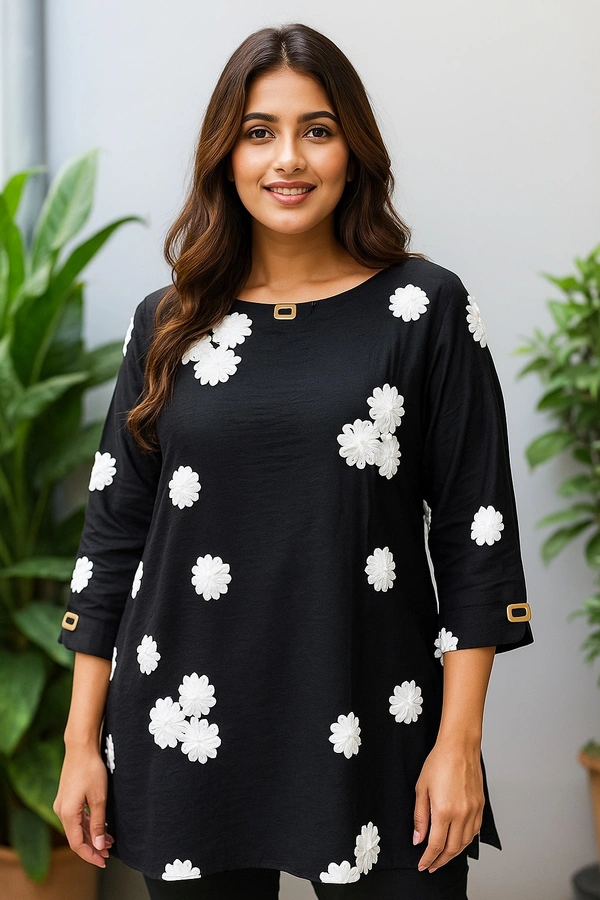 Korean Black Floral Embroidered A-Line Tunic (5XL Size) - Black, 5XL