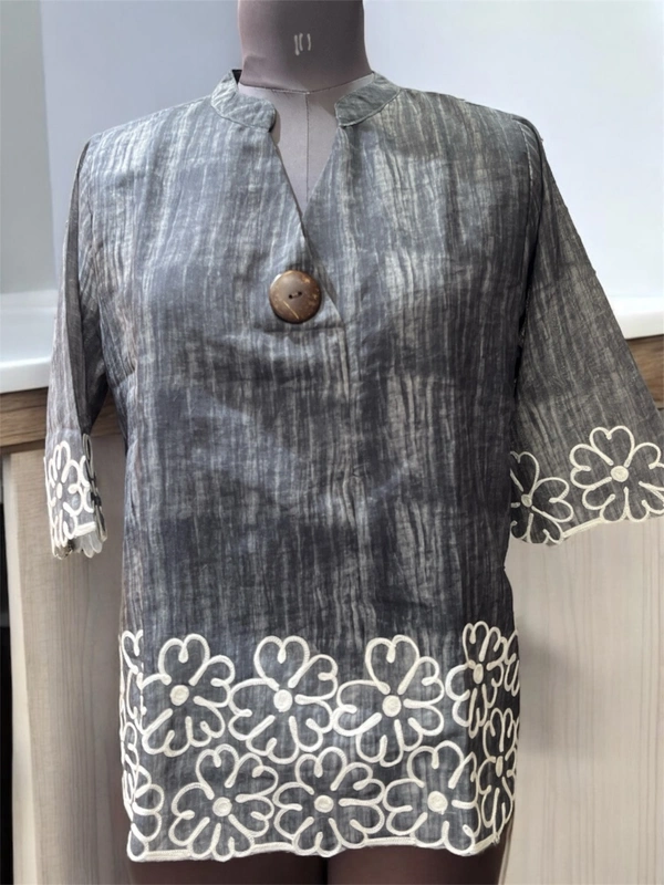OOFY Charcoal Grey Hand Embroidered Floral Tunic (XXL Size) - Gray, XXL