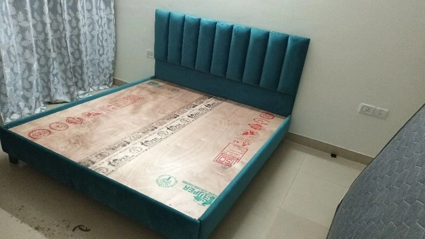 BED without storage with upholstery 6×6