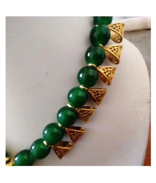 Lotus - Gold Brass Necklace Set ( Pack of 1 ) ( maa tara market ) - gold
