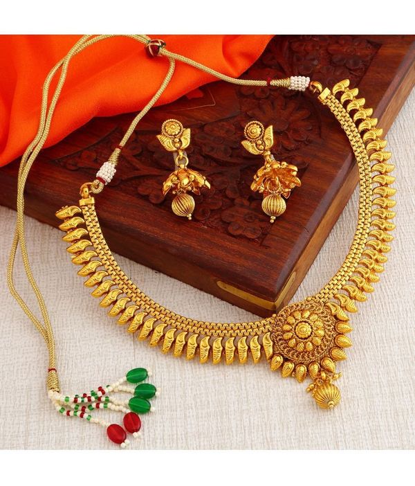 Sukkhi alloy deals gold plated jewellery