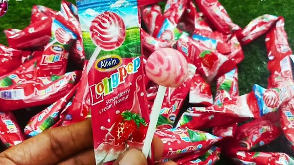Allwin Lollipop Strawberry - 1 Pcs, Strawberry