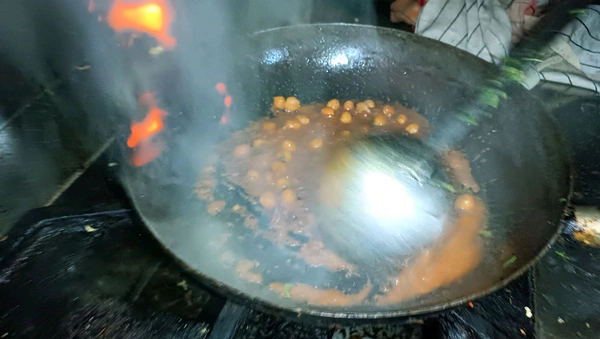 छोलू भटूरे