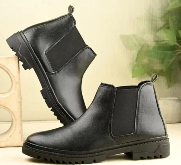 NEW MENS CHELSEA SHOES  - Black, 7