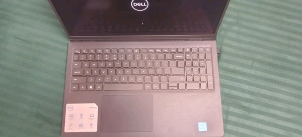 Dell Inspiron 3520, Intel Core i5-1235U