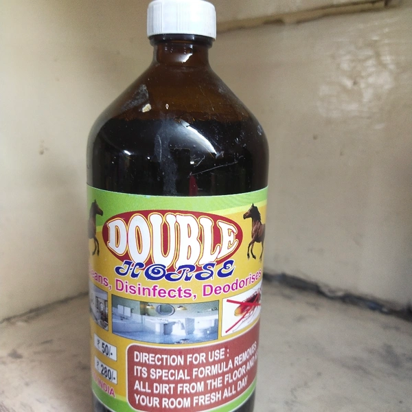 Double Horse Liquid Phenyle Black