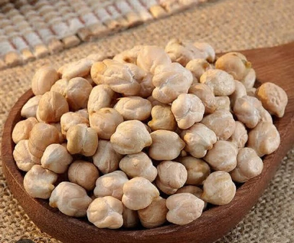 Safed Chana Dalar - 500 GM