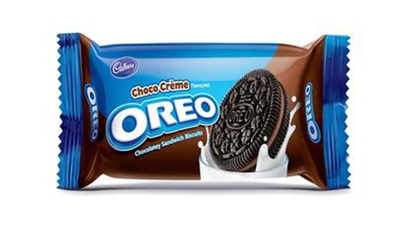 cadbury oreo chocolatey biscuits per packet