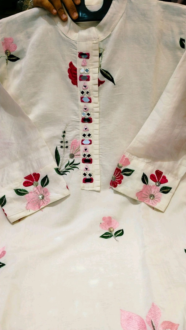 nfs3501 - White, Xl