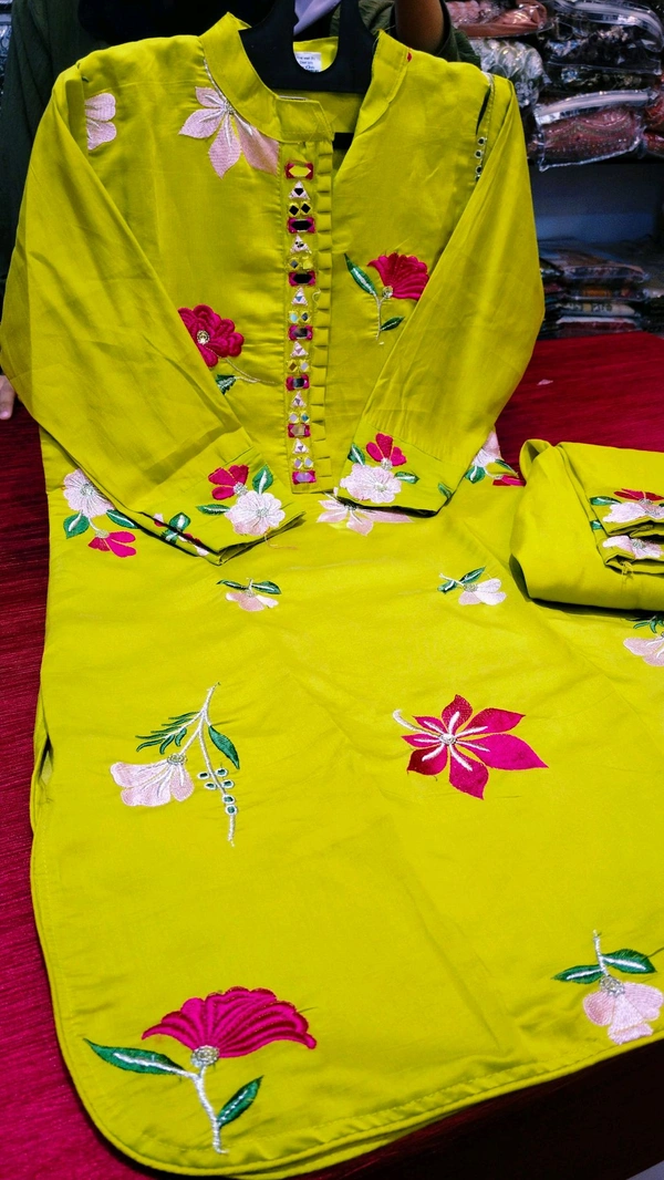 nfs3501 - mustard, Xl