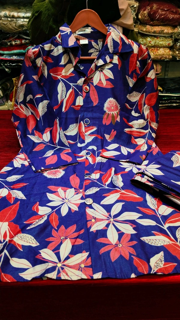 nfs4963 - Purple, M